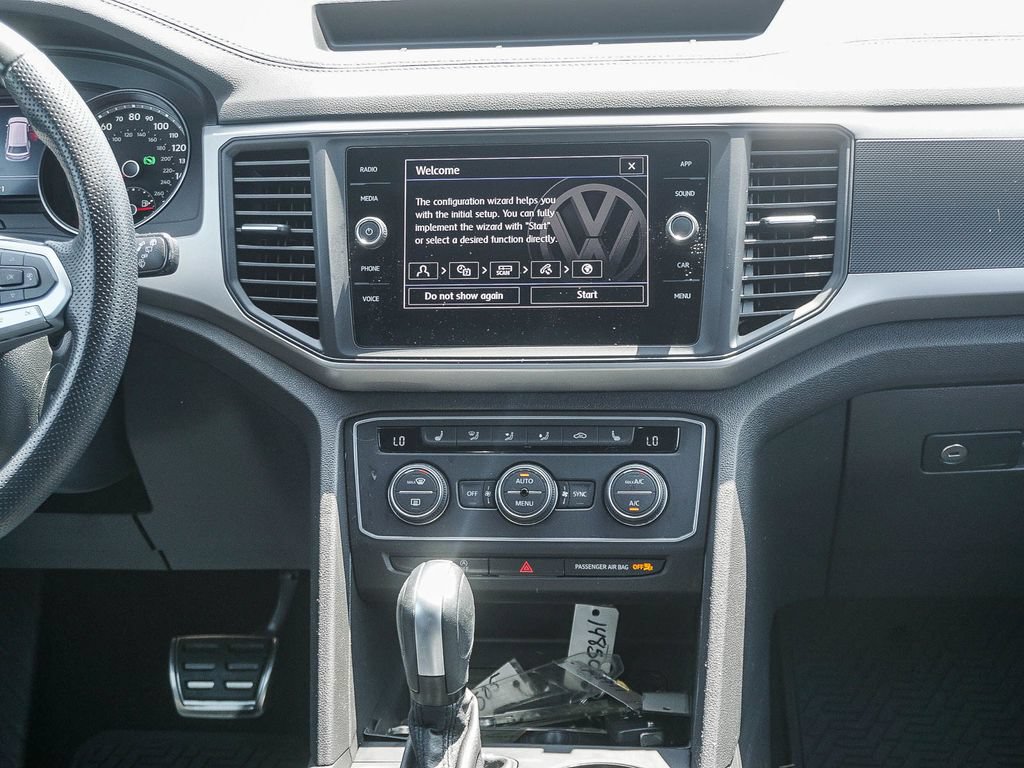 Used 2020 Volkswagen Atlas Cross Sport SE w/ Panoramic Sunroof Package AWD/4WD image 15