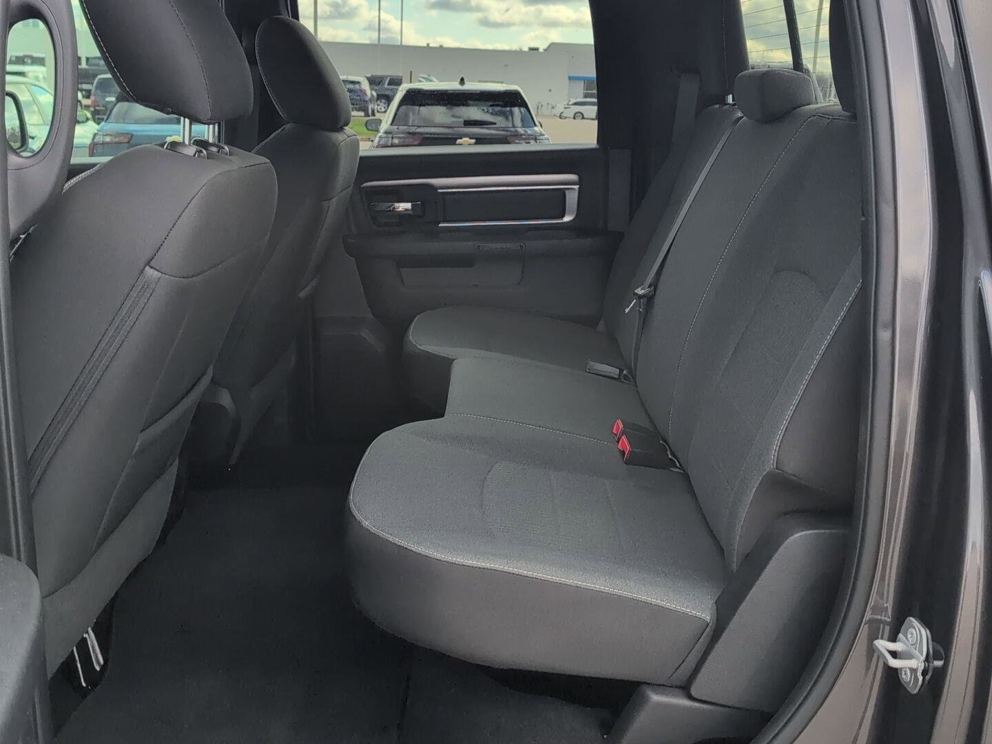 Used 2022 RAM 1500 Classic Warlock image 12