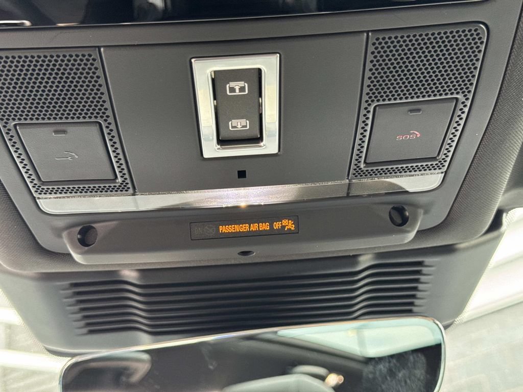 New 2026 Land Rover Discovery Sport Landmark AWD/4WD image 23