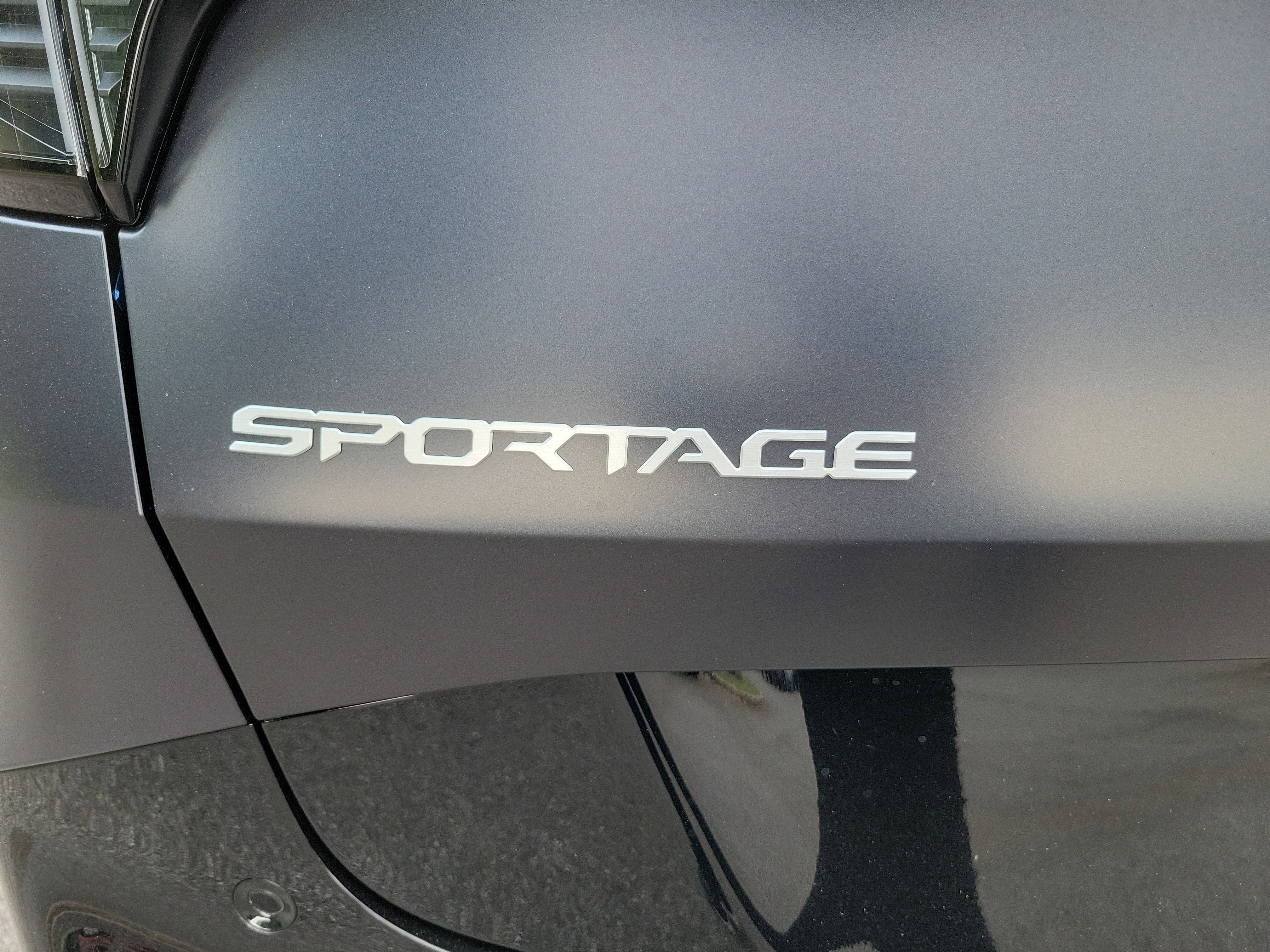 New 2026 Kia Sportage SX image 30