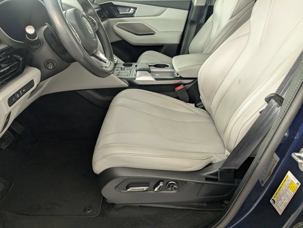 Used 2023 Acura MDX SH-AWD w/ Technology Package image 14