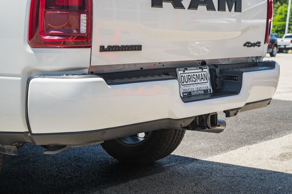 New 2026 RAM 2500 Laramie AWD/4WD image 10