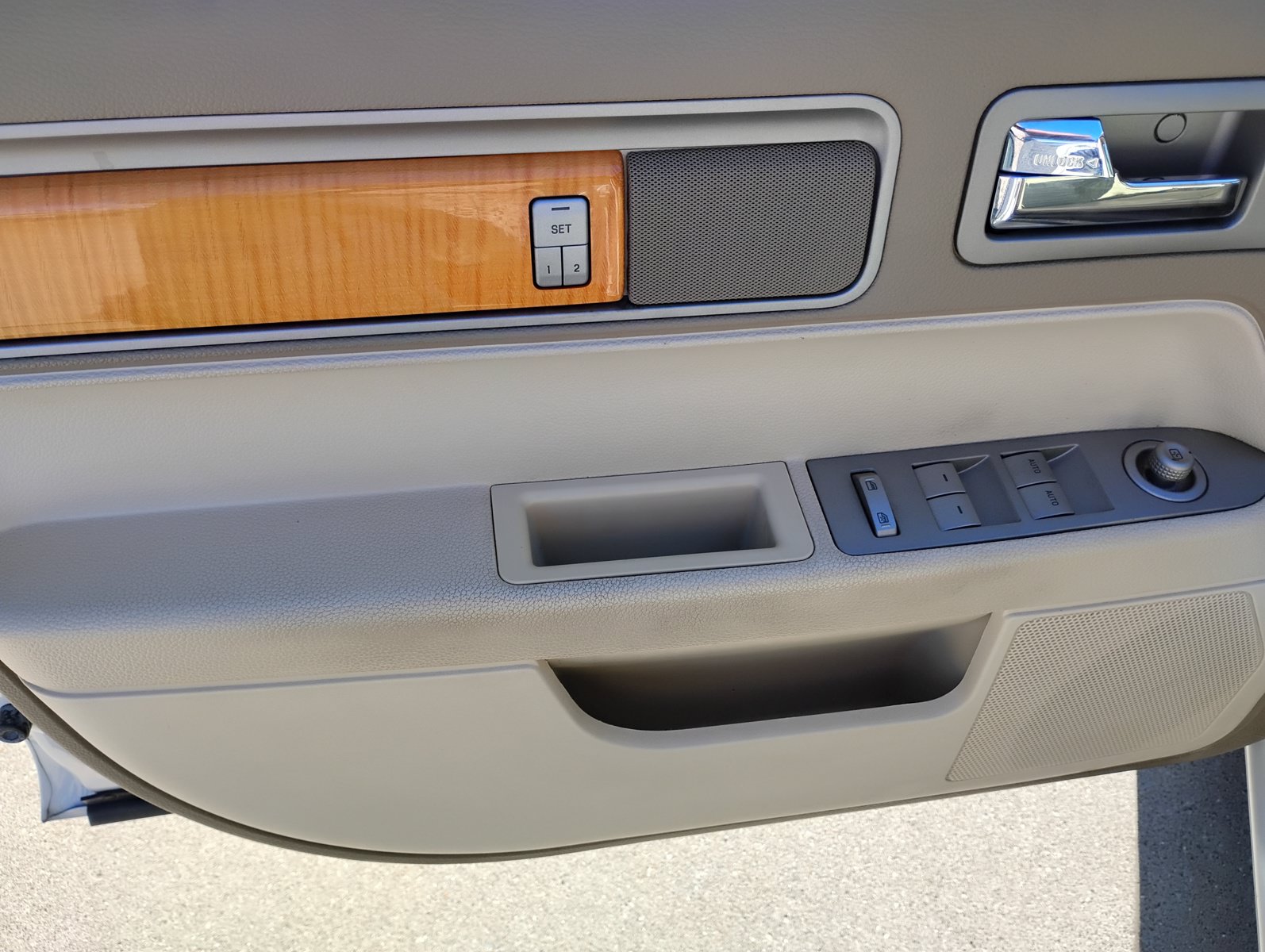 Used 2008 Lincoln MKZ FWD image 21