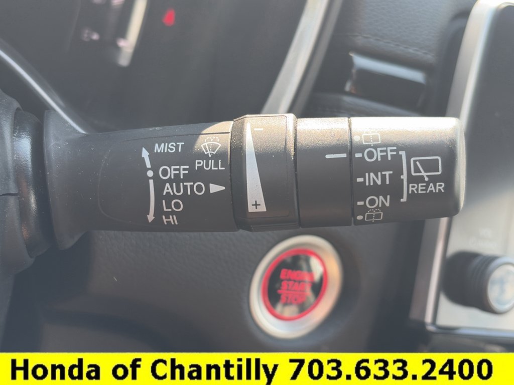 Used 2017 Honda CR-V Touring image 11