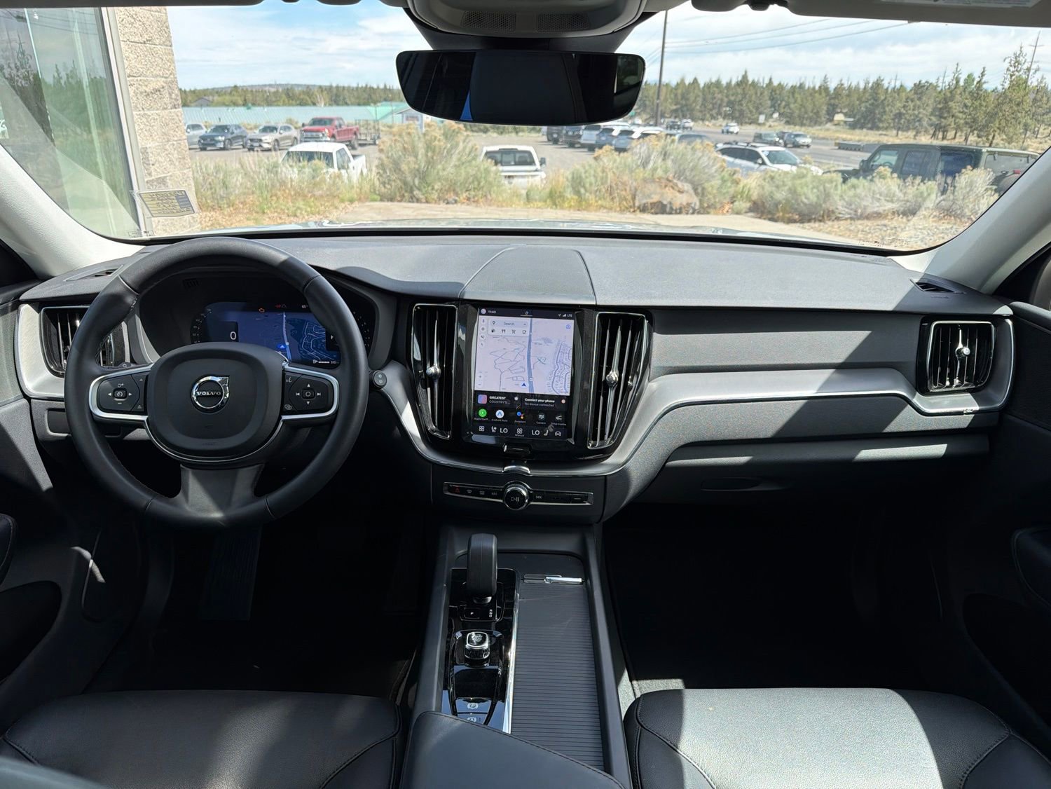 Used 2025 Volvo XC60 B5 Core AWD/4WD image 10