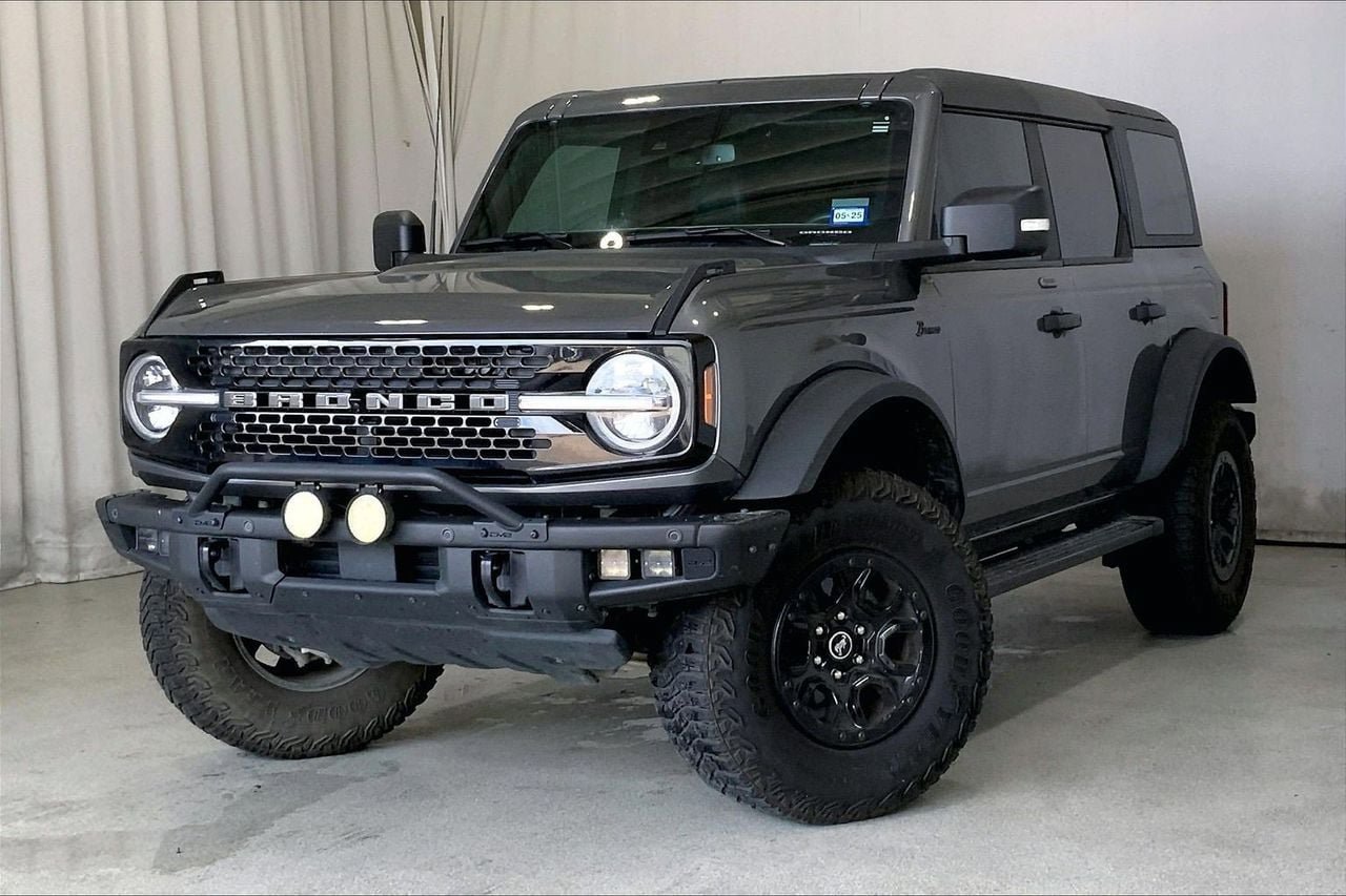 Used 2022 Ford Bronco Wildtrak AWD/4WD image 2