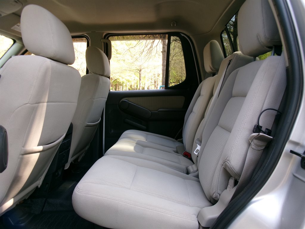 Used 2008 Ford Explorer Sport Trac XLT RWD image 27