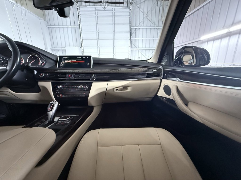 Used 2016 BMW X5 xDrive40e image 51