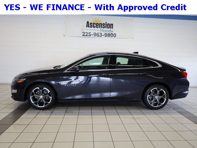 Used 2023 Chevrolet Malibu LT image 3