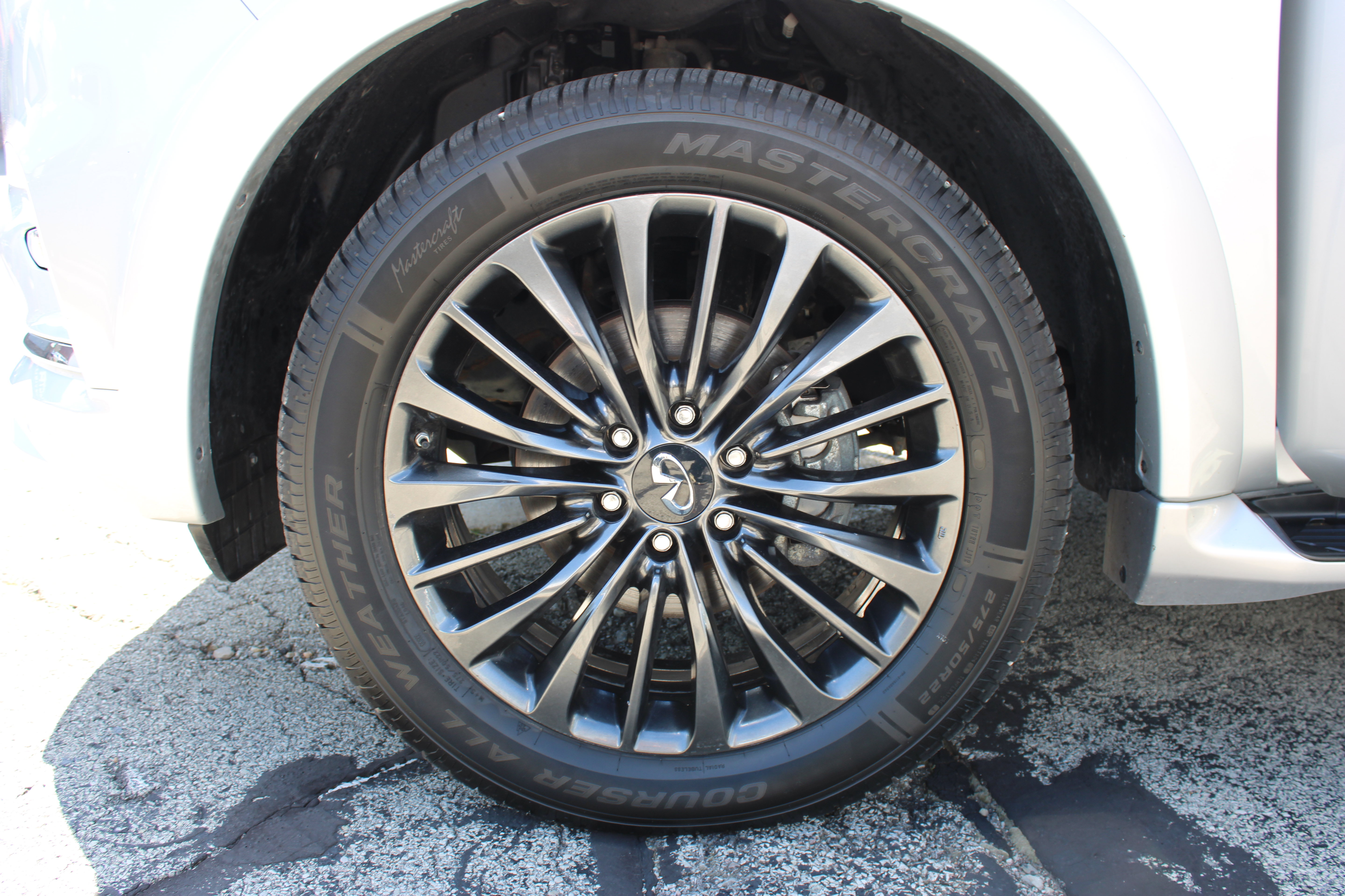 Used 2023 INFINITI QX80 Sensory w/ Cargo Package AWD/4WD image 44