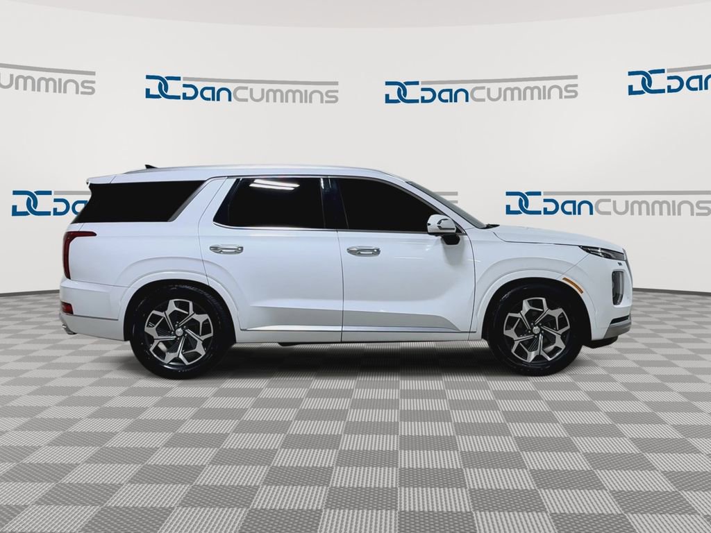 Used 2021 Hyundai Palisade Calligraphy image 2