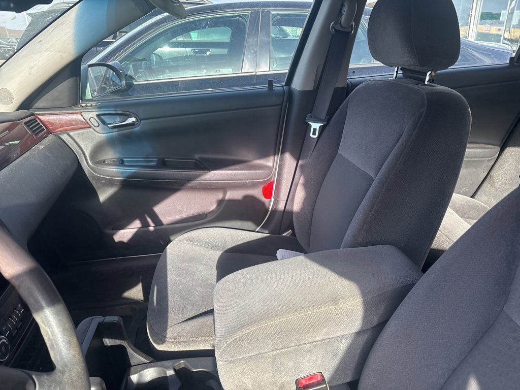 Used 2006 Chevrolet Impala LT FWD image 9