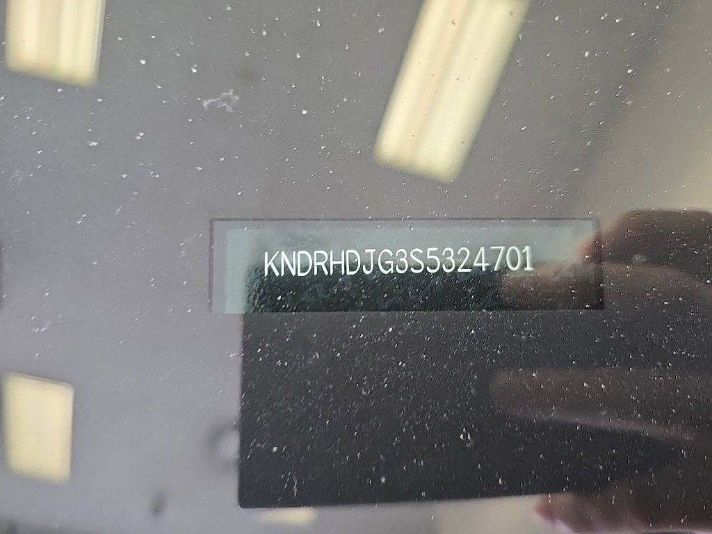 Used 2025 Kia Sorento EX w/ EX Panoramic Sunroof Package image 6