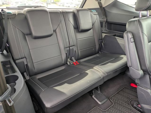 Used 2021 Volkswagen Atlas SE image 34