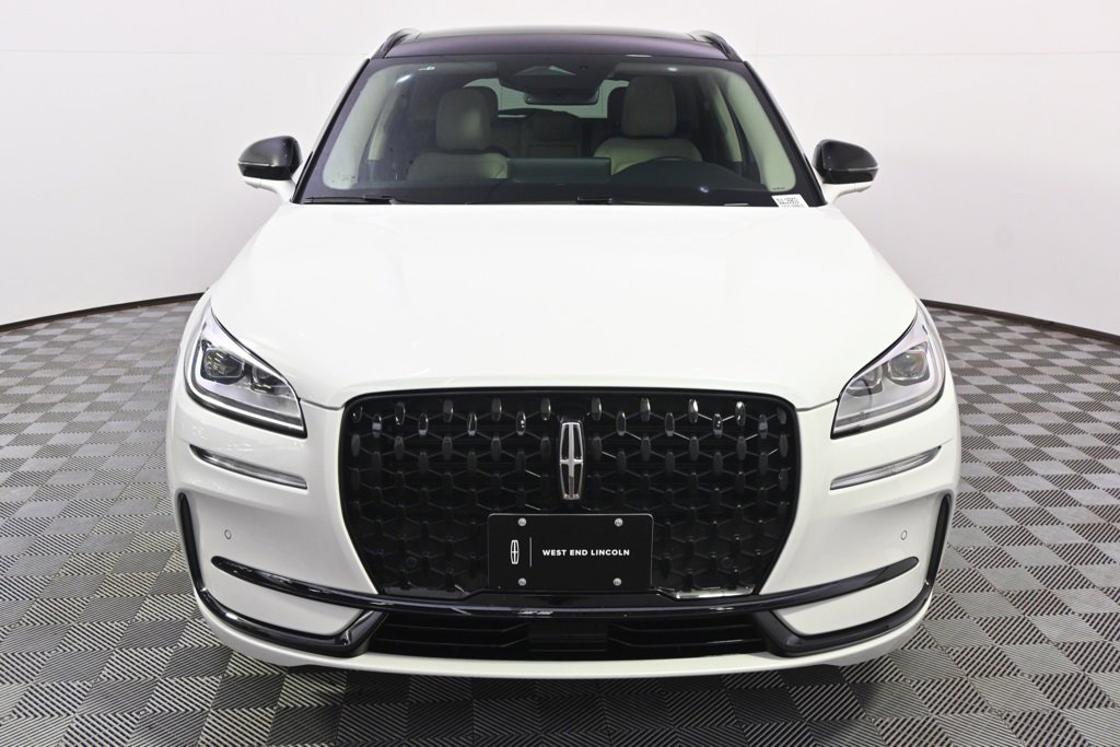 New 2025 Lincoln Corsair Reserve w/ Jet Appearance Package image 10