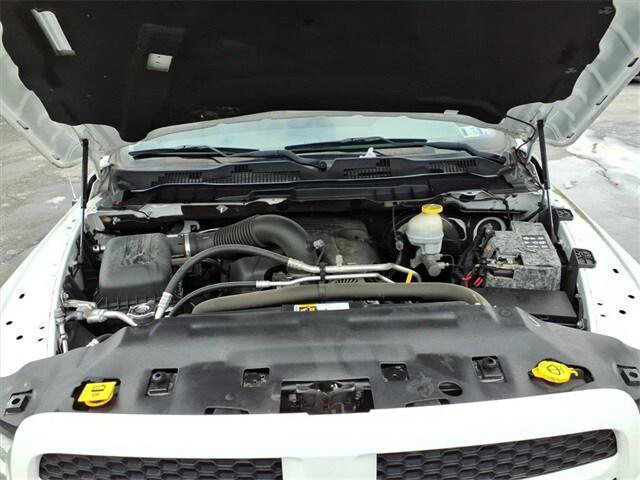 Certified 2018 RAM 1500 Express w/ Express Value Package image 9