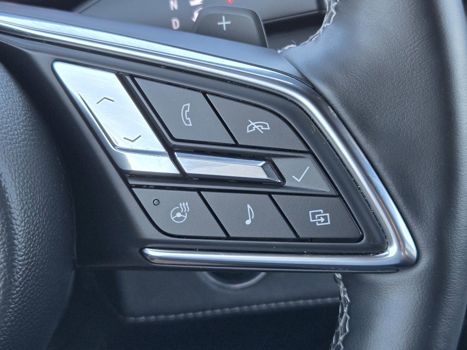 Certified 2025 Buick Enclave Preferred image 25