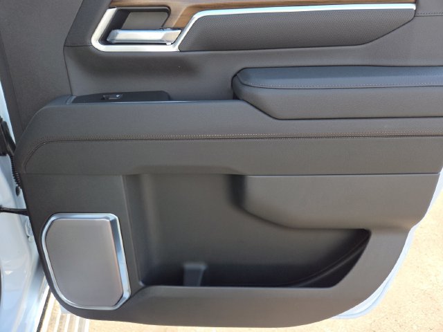 New 2026 Chevrolet Silverado 2500 High Country w/ High Country Premium Package AWD/4WD image 29