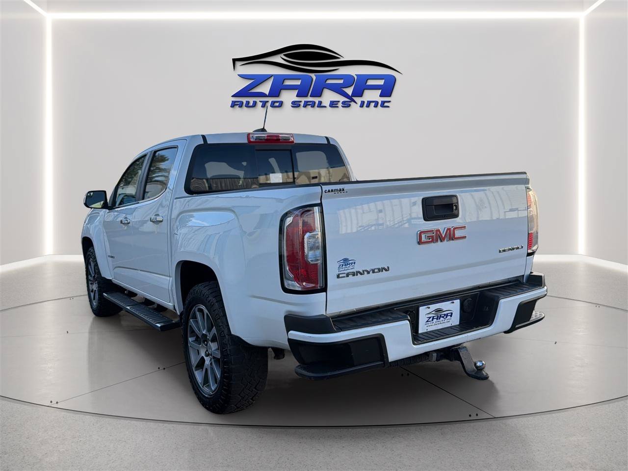 Used 2017 GMC Canyon Denali AWD/4WD image 5
