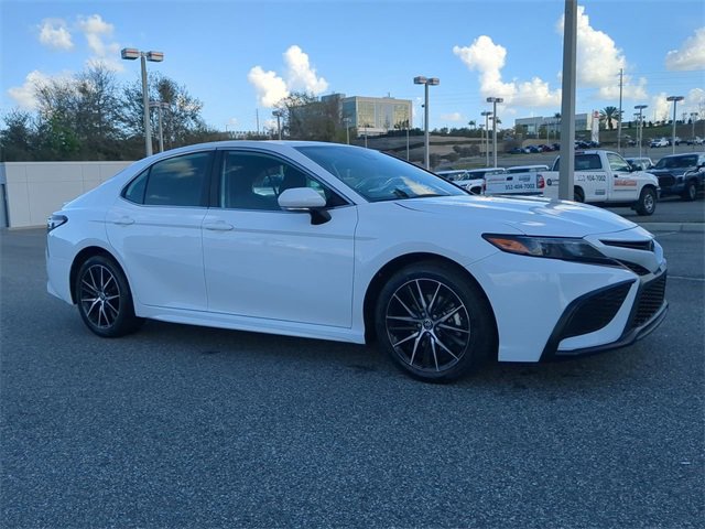 Certified 2023 Toyota Camry SE image 2