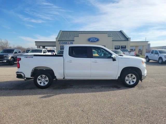 Used 2025 Chevrolet Silverado 1500 LT AWD/4WD image 19