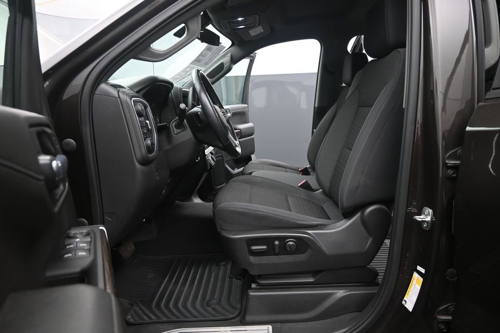 Used 2021 Chevrolet Silverado 1500 LT AWD/4WD image 10