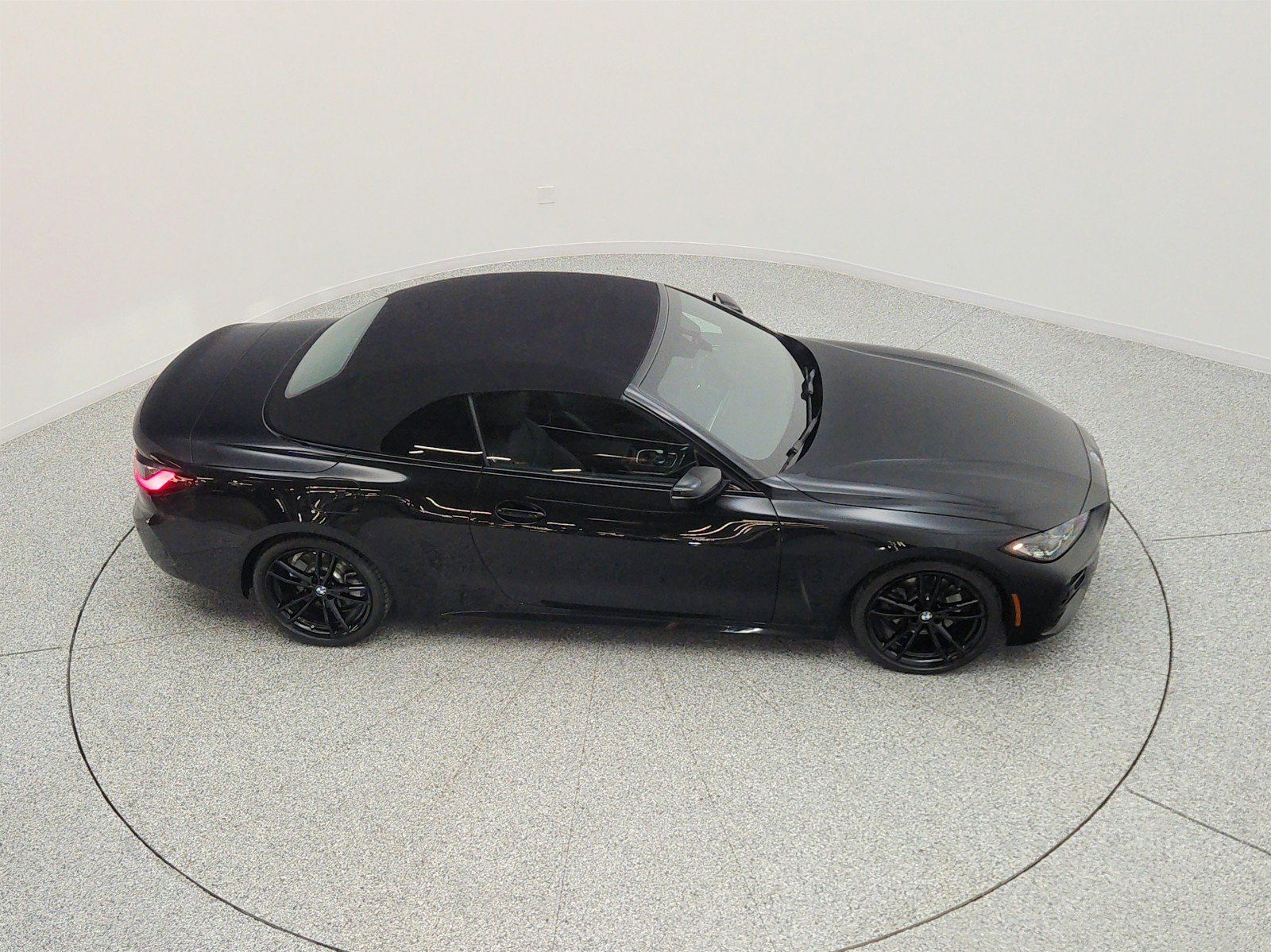Used 2022 BMW 430i Convertible w/ M Sport Package RWD image 29