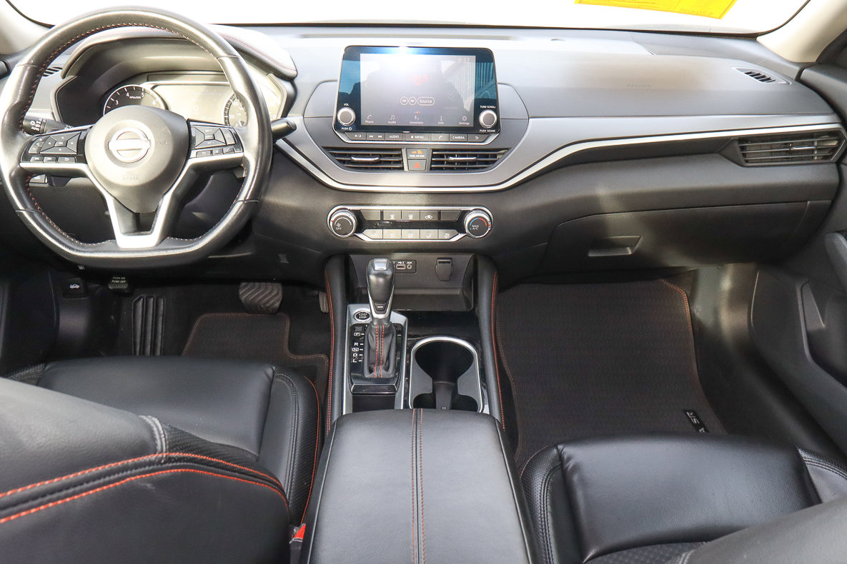 Used 2024 Nissan Altima 2.5 SR image 10