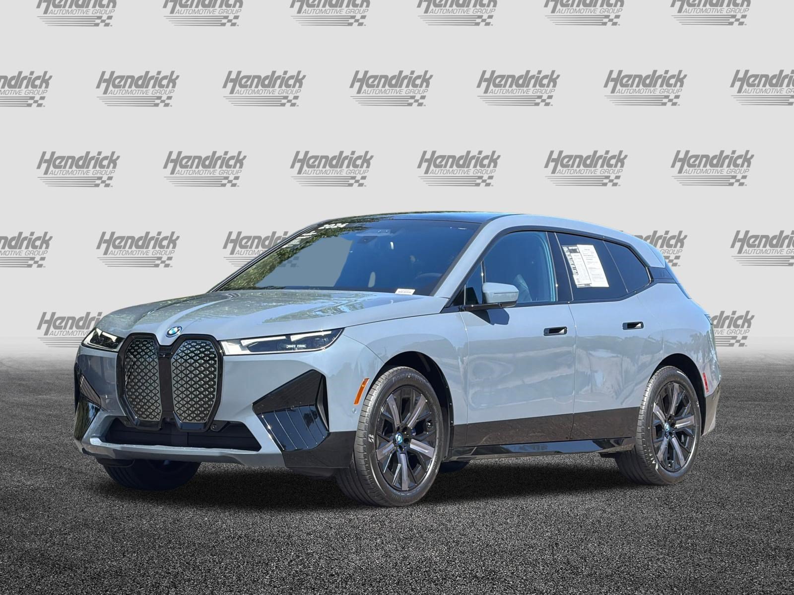 Certified 2024 BMW iX xDrive50 w/ Sport Package AWD/4WD image 9