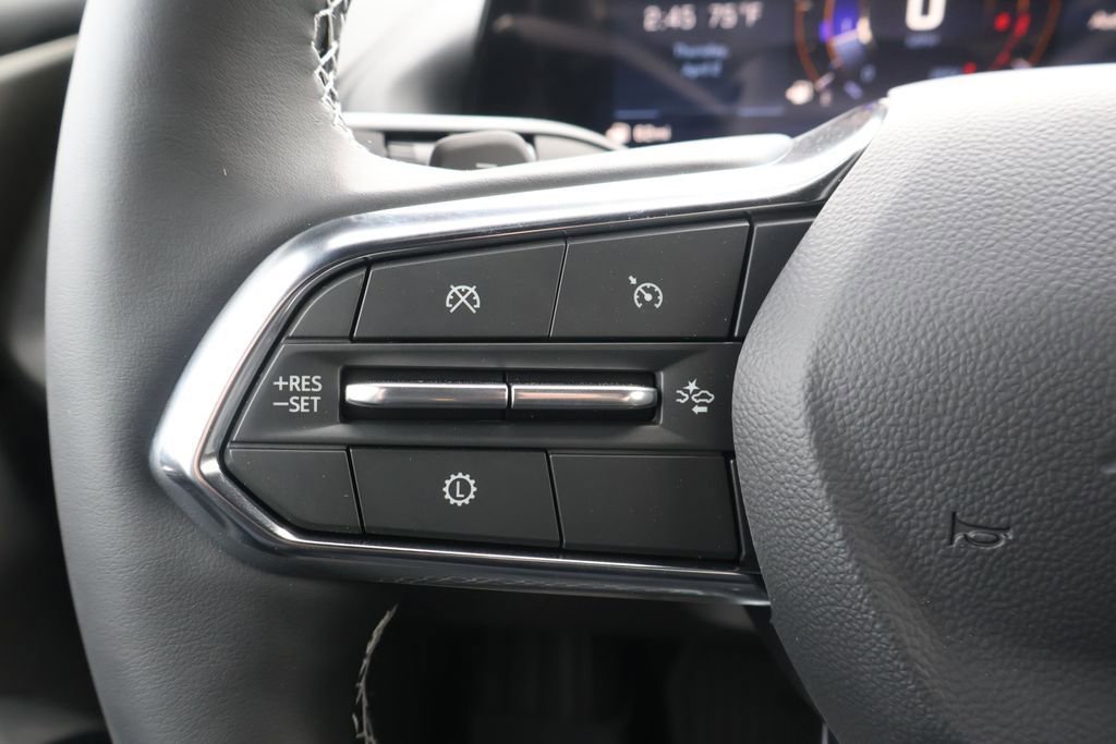 New 2026 Chevrolet Traverse LT w/ Driver Confidence Package FWD image 22