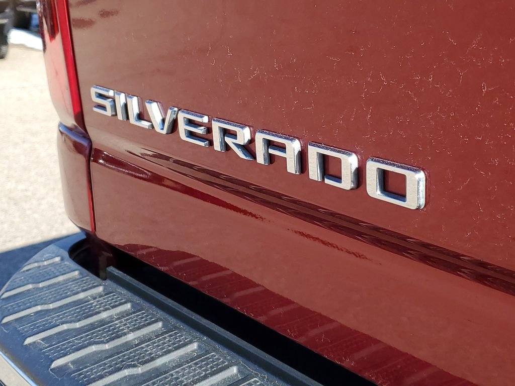 Used 2024 Chevrolet Silverado 2500 LTZ w/ LTZ Convenience Package image 37