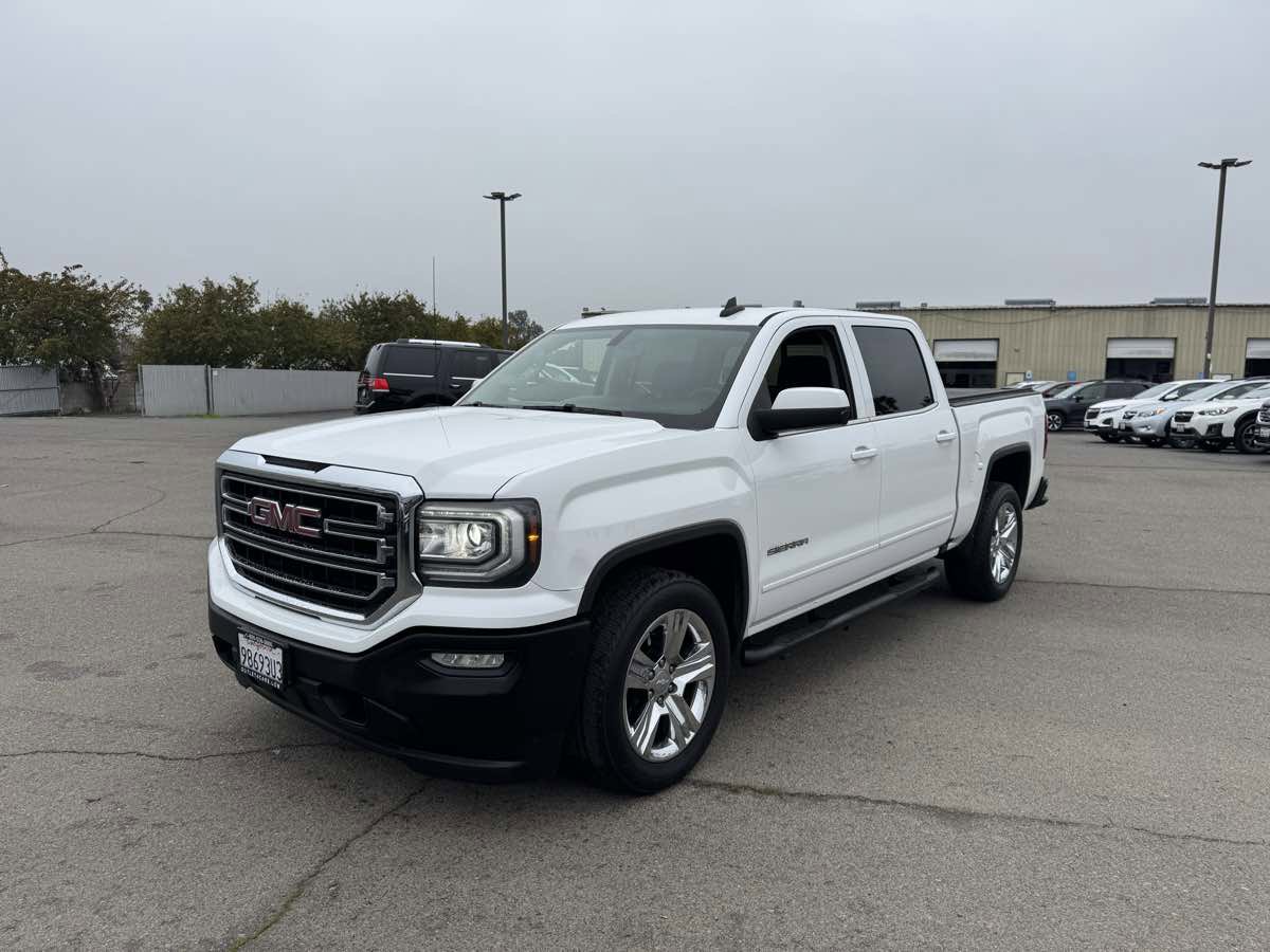 Used 2018 GMC Sierra 1500 SLE w/ SLE Value Package image 5
