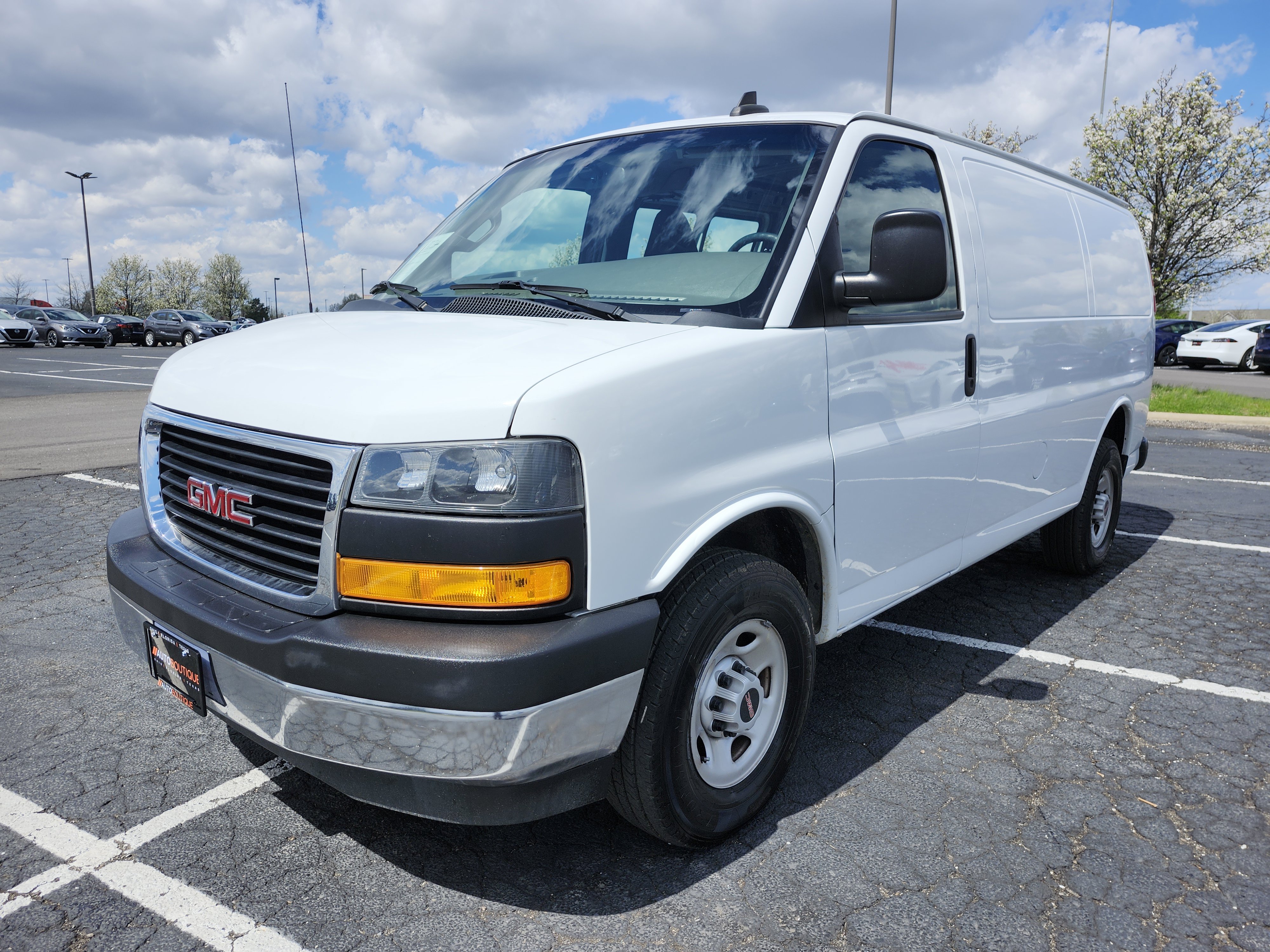 Used 2020 GMC Savana 2500 w/ Driver Convenience Package image 11