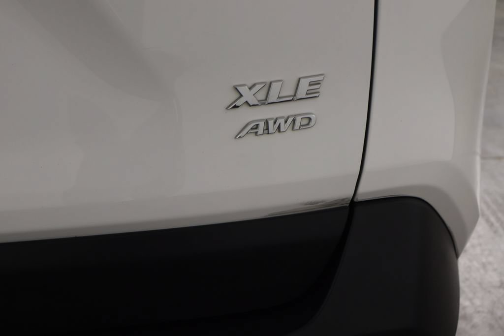 Used 2019 Toyota RAV4 XLE w/ Convenience Package AWD/4WD image 42