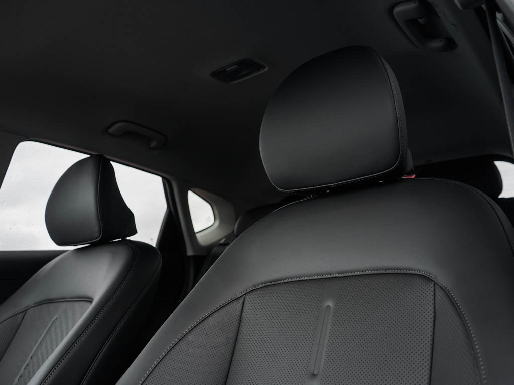 New 2026 Hyundai Kona SEL Premium AWD/4WD image 19