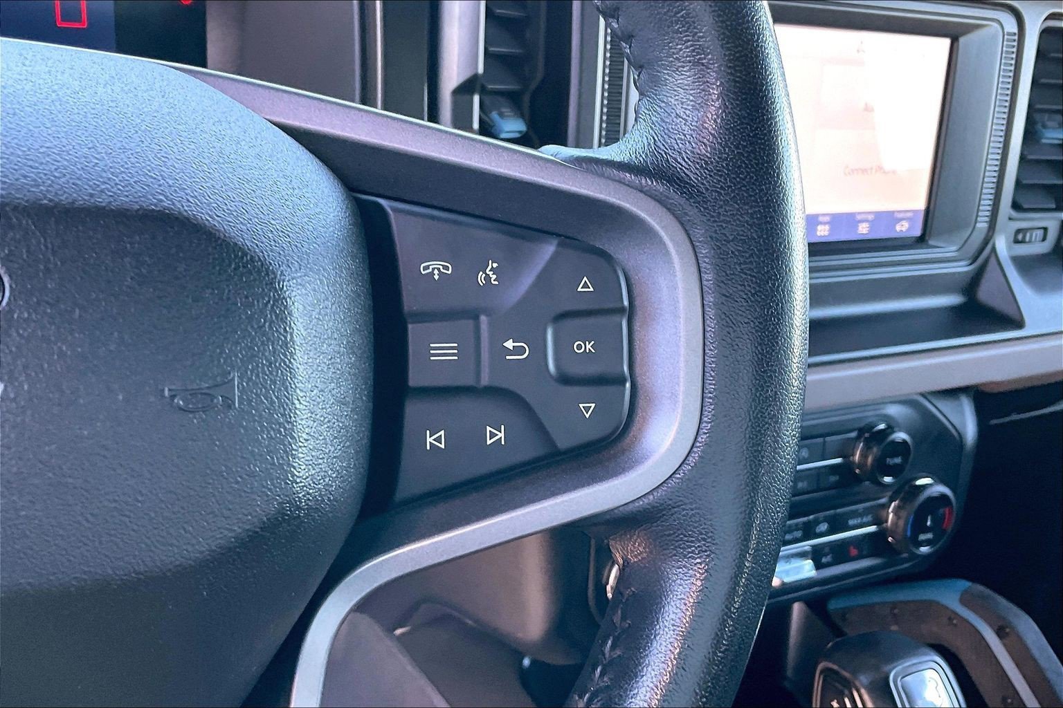 Used 2022 Ford Bronco Wildtrak image 21