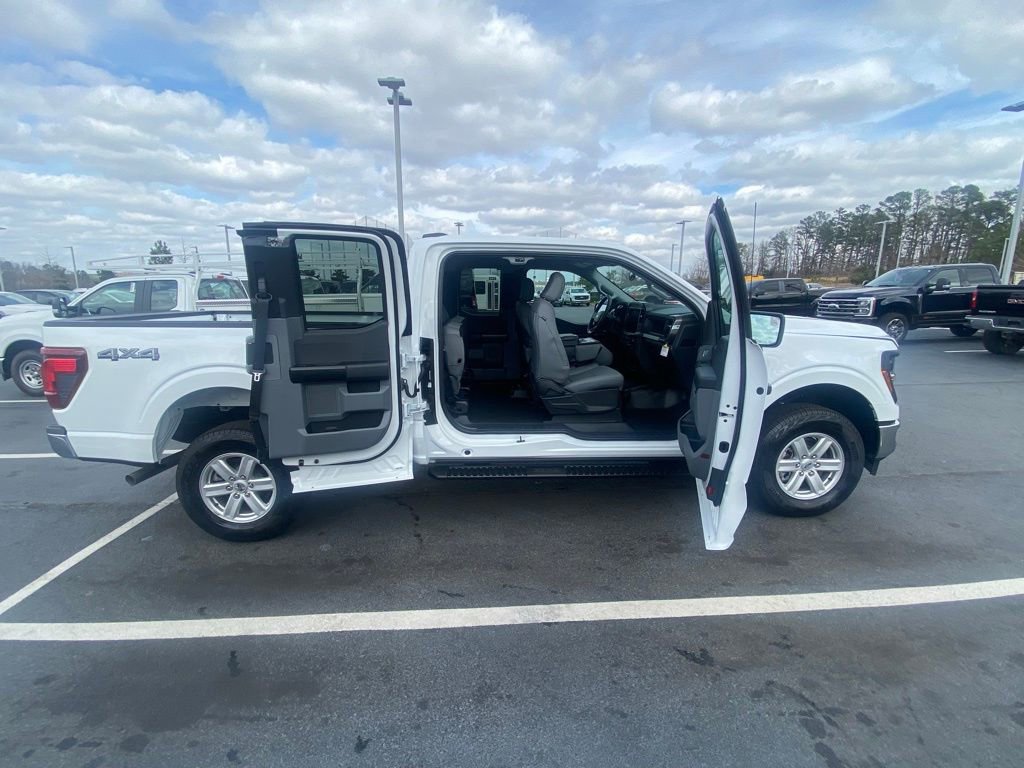 New 2026 Ford F150 XL w/ Equipment Group 103A High AWD/4WD image 24