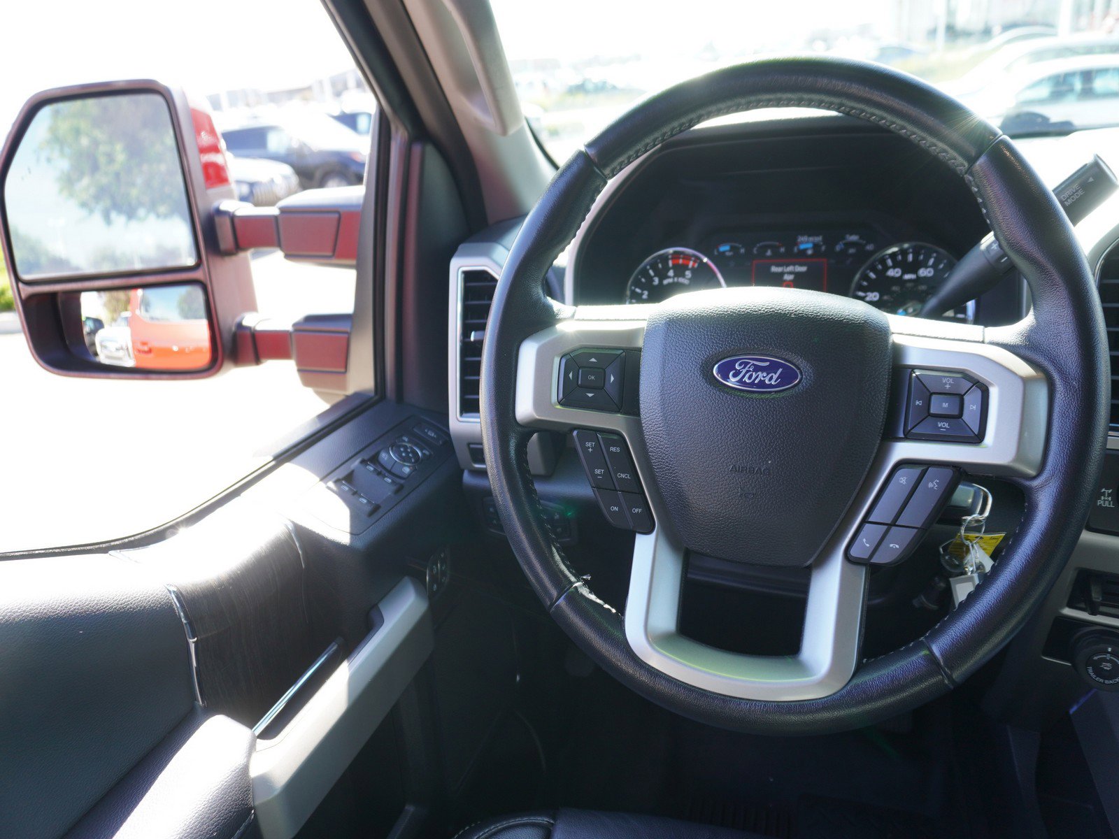 Used 2021 Ford F250 Lariat w/ Tremor Off-Road Package image 19