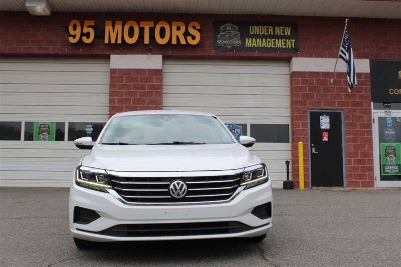 Used 2020 Volkswagen Passat 2.0T SE FWD image 3