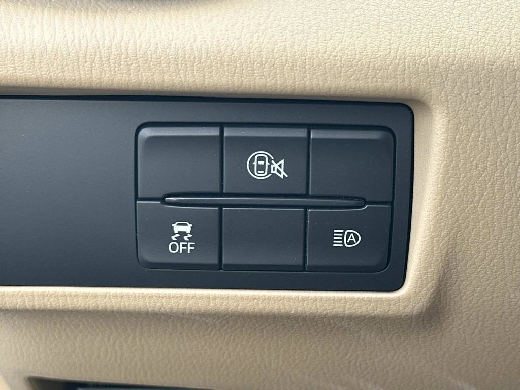 Used 2025 MAZDA MX-5 Miata Grand Touring image 22