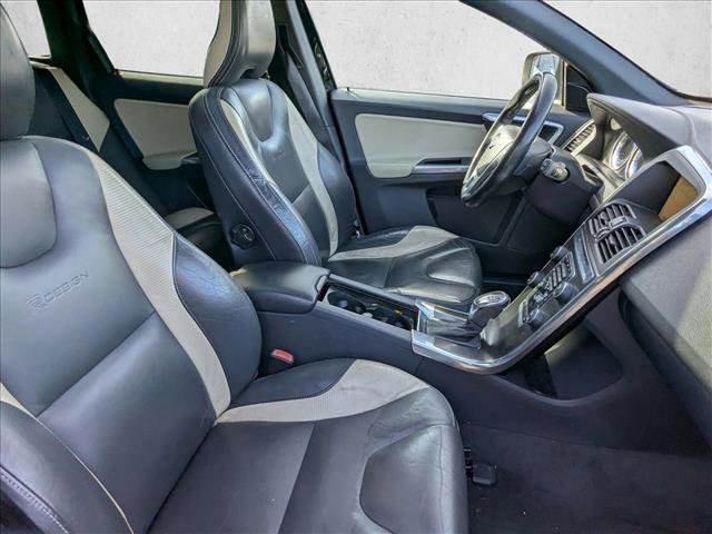 Used 2013 Volvo XC60 T6 AWD/4WD image 21
