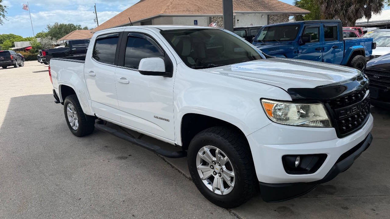 Used 2017 Chevrolet Colorado LT w/ LT Convenience Package RWD image 3