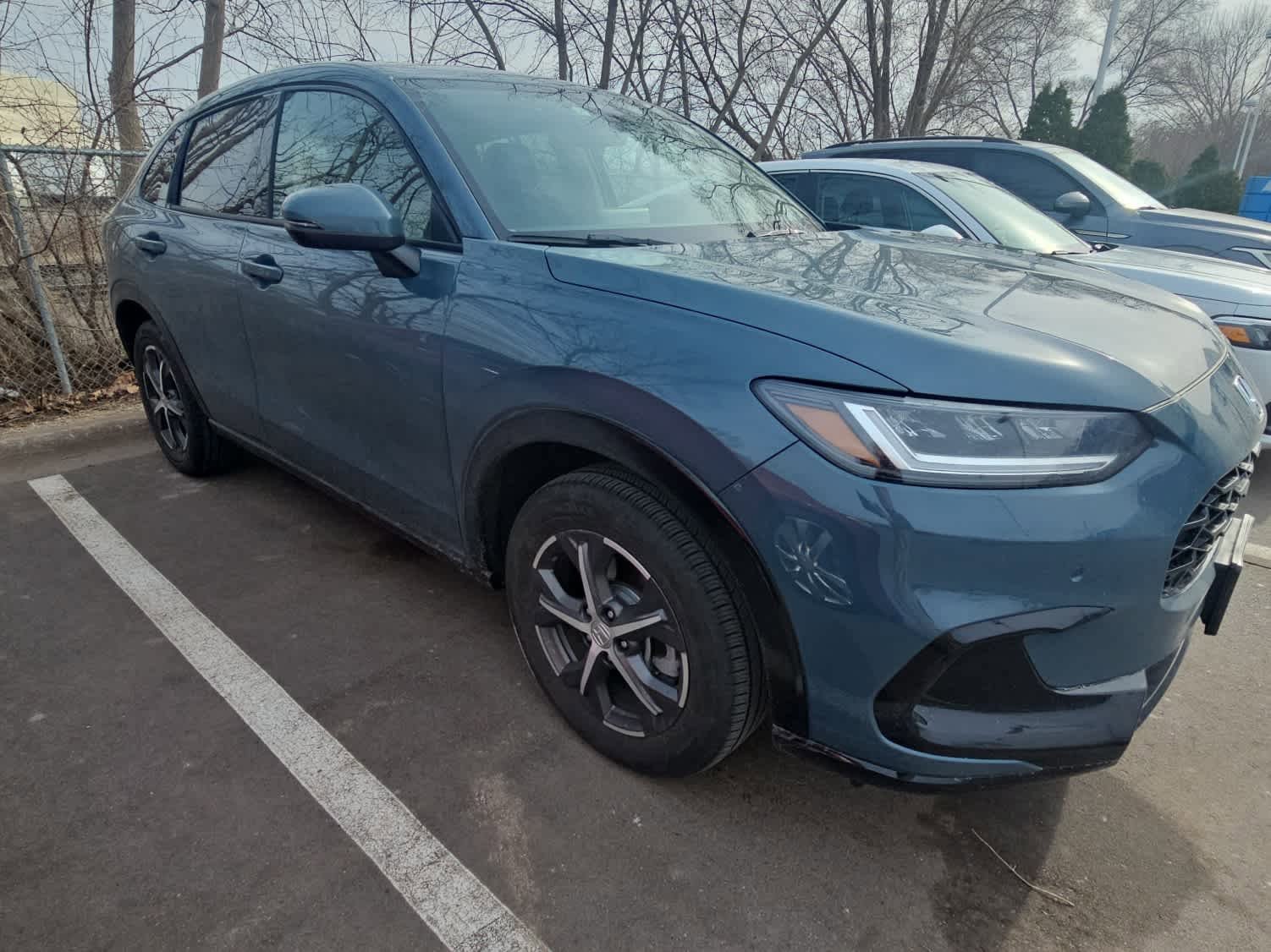 Used 2025 Honda HR-V EX-L image 2