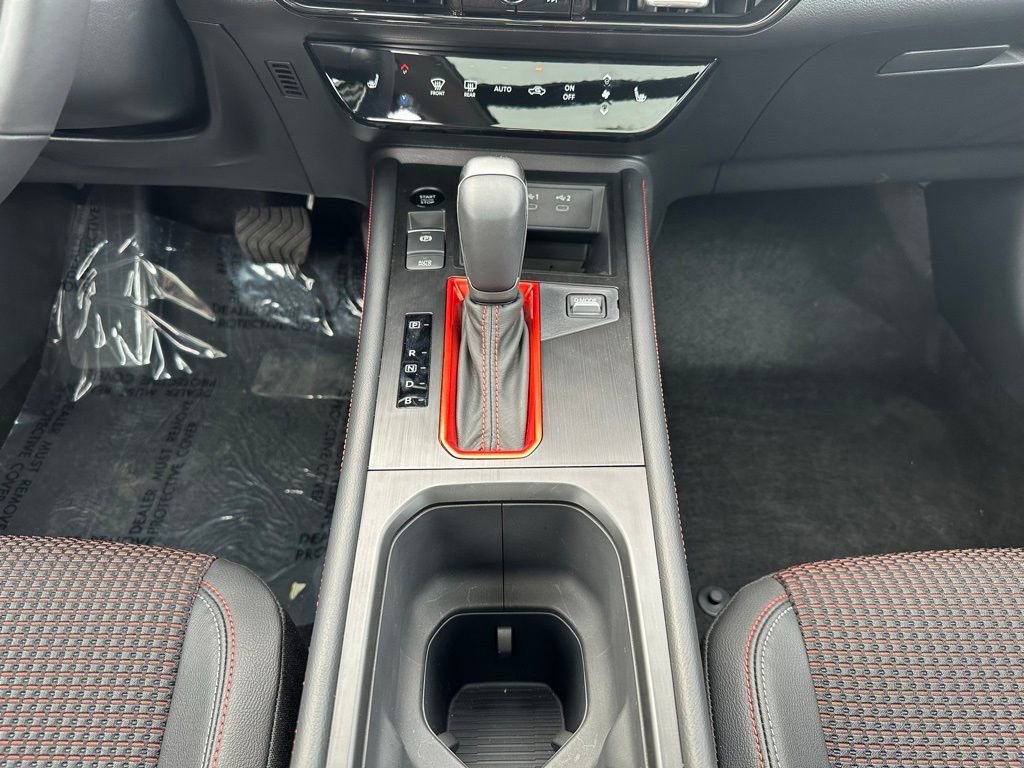 New 2025 Nissan Kicks SR w/ SR Premium Package image 26