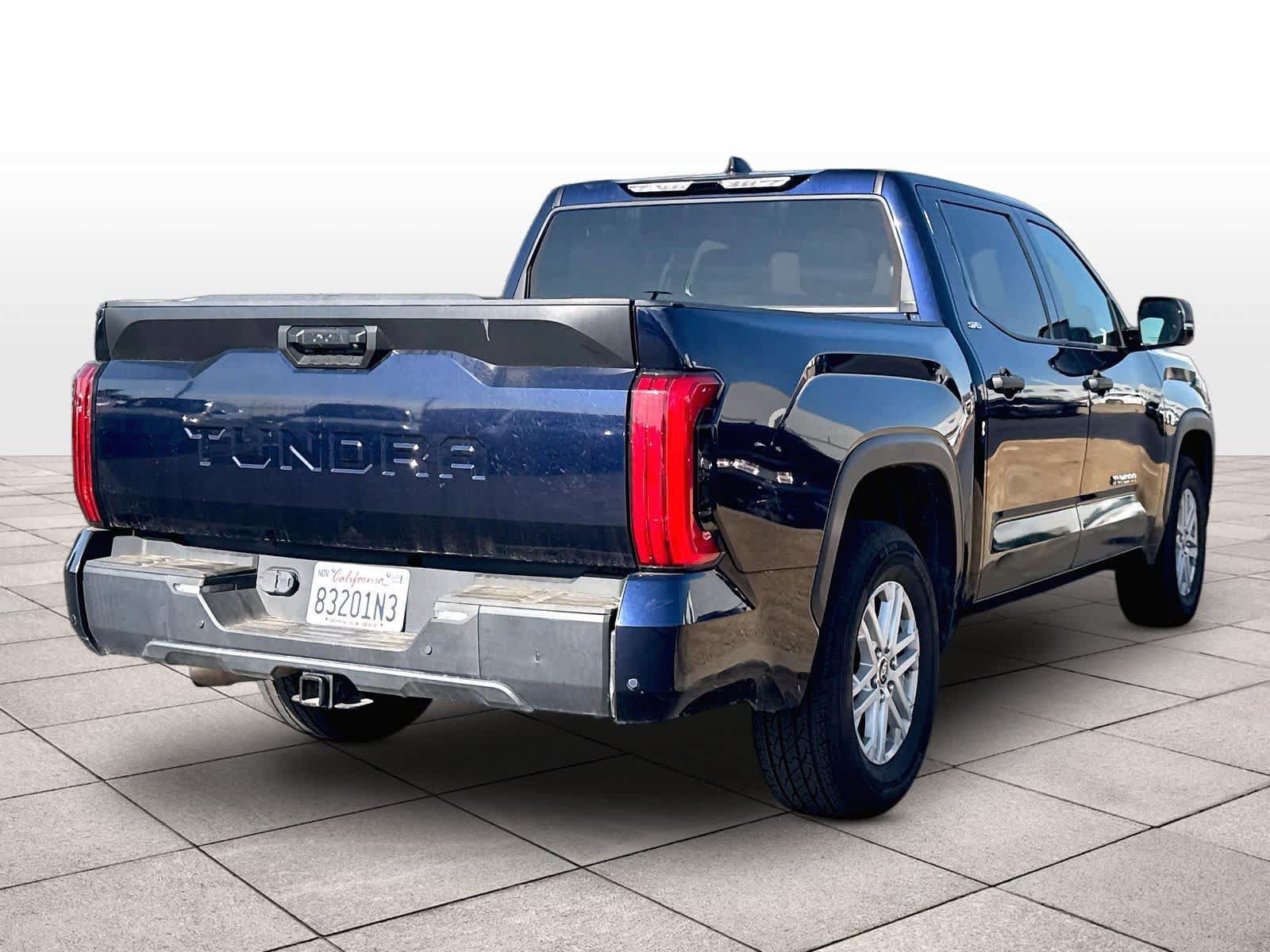 Used 2022 Toyota Tundra SR5 w/ Convenience Package RWD image 9