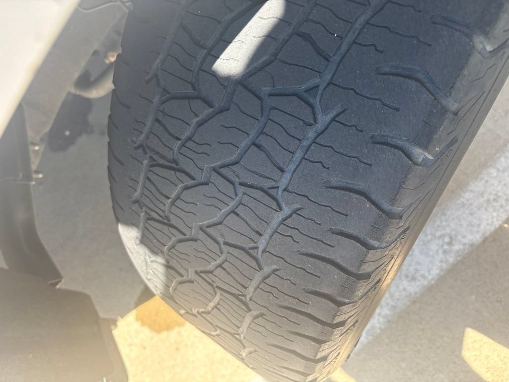 Used 2019 Ford F150 XL w/ Equipment Group 101A Mid RWD image 4