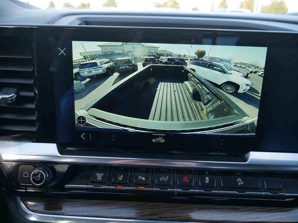 Used 2025 Chevrolet Silverado 3500 LT image 42