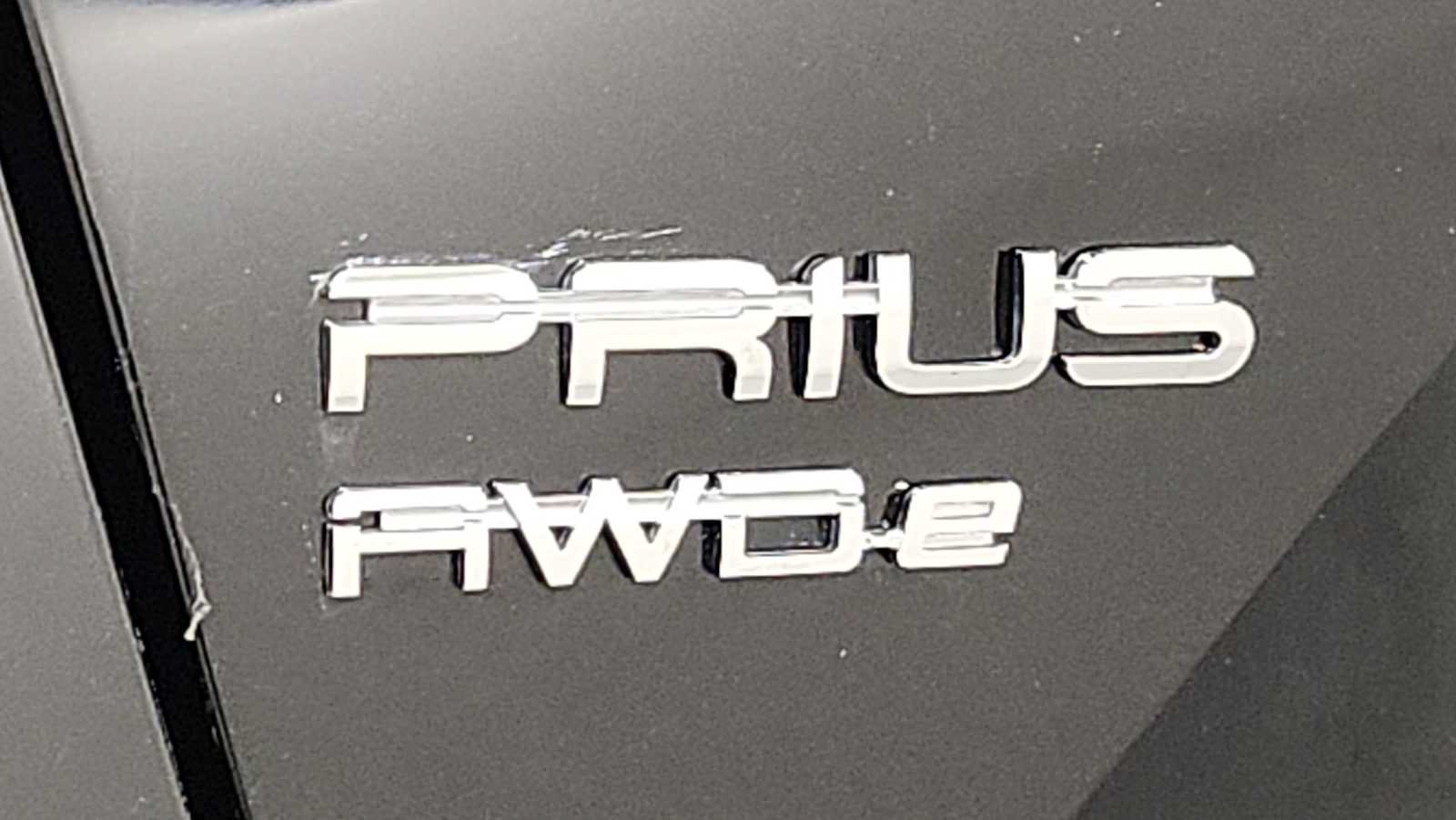 Certified 2021 Toyota Prius LE AWD/4WD image 28