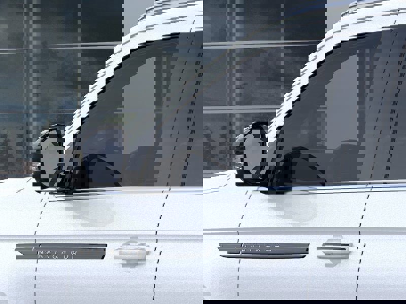 New 2025 Lincoln Navigator L Black Label image 20