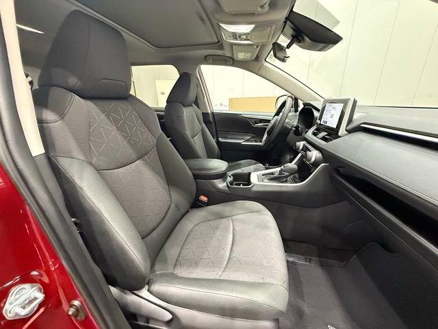 Used 2023 Toyota RAV4 XLE w/ Convenience Package image 13